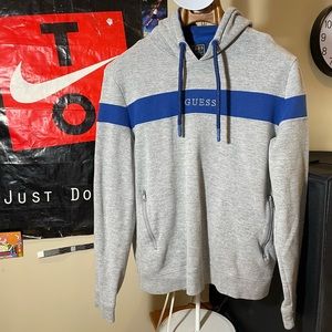 Guess hoodie size S
